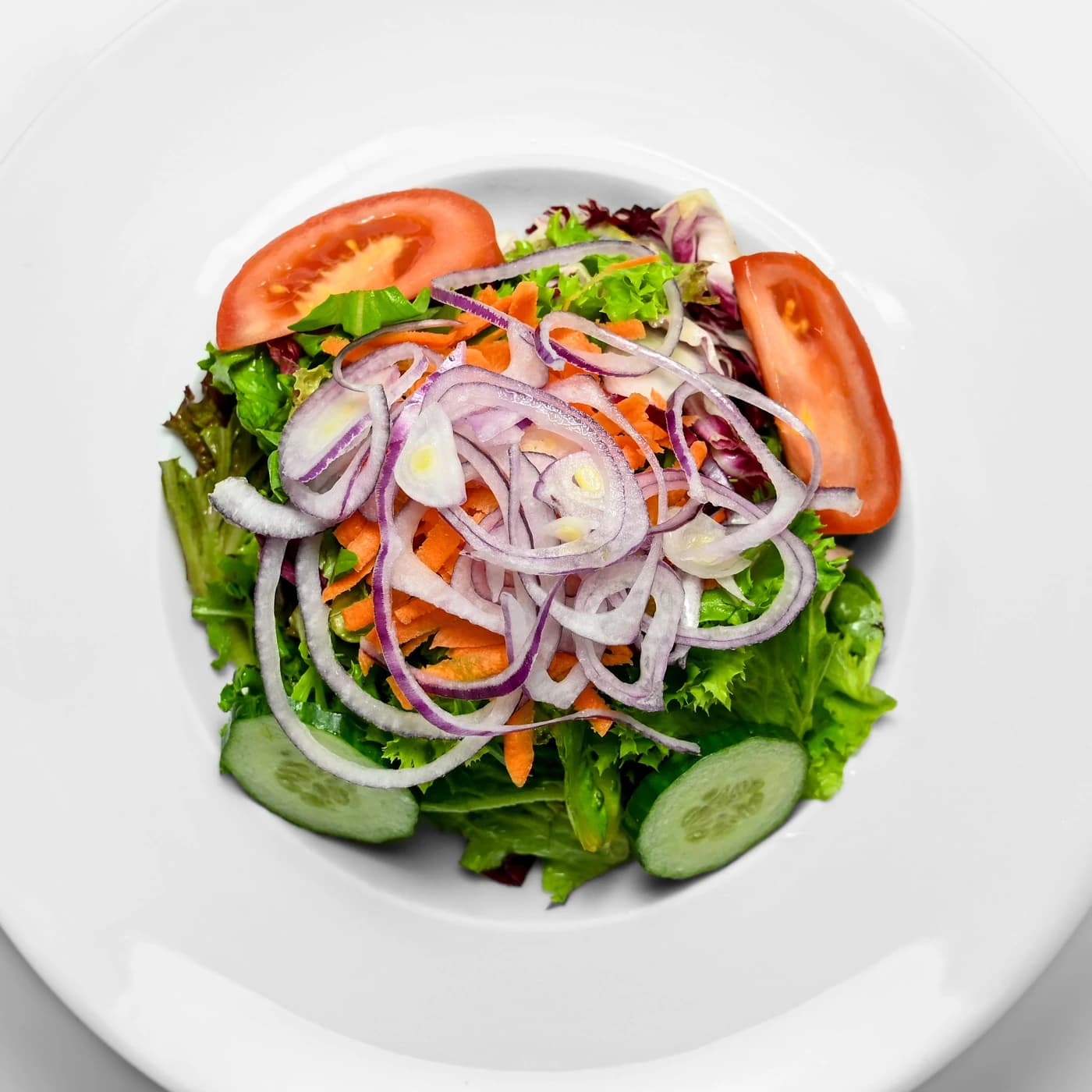 24-ounce build-your-own salad